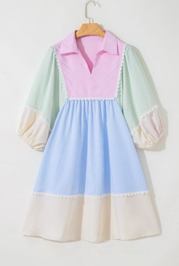 Mini vestido con cuello