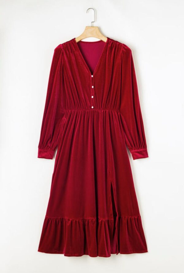 Vestido midi con abertura